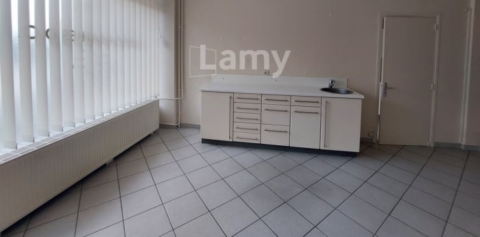 Image 3 sur 10 - Bureaux  ·  Location · La Tronche (38700) · 57m²