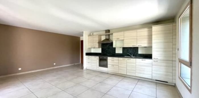 Image 7 sur 8 - Appartement  ·  Location · Aix Les Bains (73100) · 3 pièces · 75m²