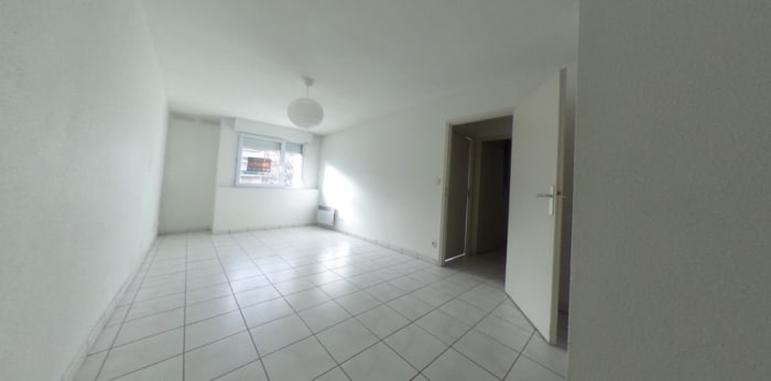Image 8 sur 11 - Appartement  ·  Location · Grenoble (38100) · 2 pièces · 41m²
