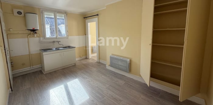 Image 3 sur 10 - Appartement  ·  Location · Chantilly (60500) · 1 pièce · 31m²
