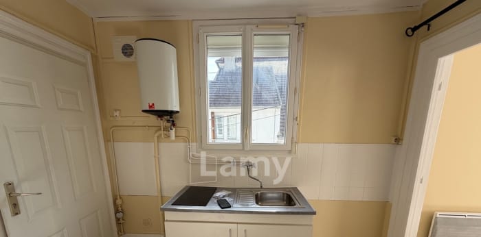Image 4 sur 10 - Appartement  ·  Location · Chantilly (60500) · 1 pièce · 31m²