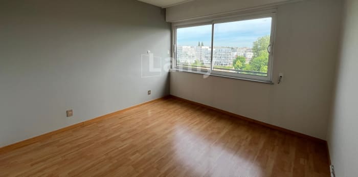 Image 21 sur 25 - Appartement  ·  Location · Dijon (21000) · 4 pièces · 101m²