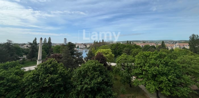 Image 11 sur 25 - Appartement  ·  Location · Dijon (21000) · 4 pièces · 101m²