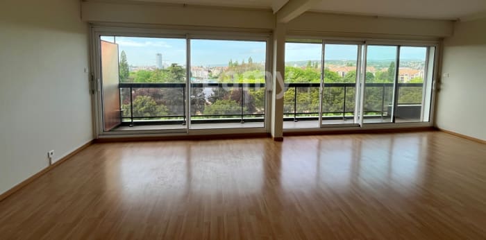 Image 2 sur 25 - Appartement  ·  Location · Dijon (21000) · 4 pièces · 101m²
