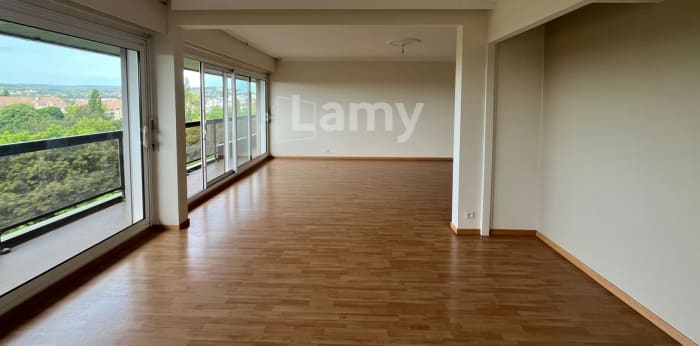 Image 6 sur 25 - Appartement  ·  Location · Dijon (21000) · 4 pièces · 101m²
