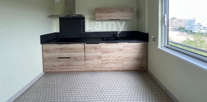 Image 12 sur 25 - Appartement  ·  Location · Dijon (21000) · 4 pièces · 101m²