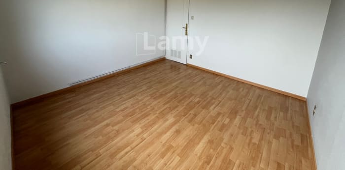 Image 23 sur 25 - Appartement  ·  Location · Dijon (21000) · 4 pièces · 101m²