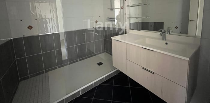 Image 25 sur 25 - Appartement  ·  Location · Dijon (21000) · 4 pièces · 101m²