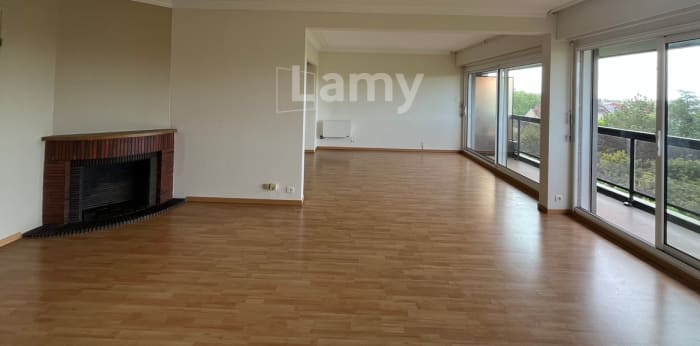 Image 7 sur 25 - Appartement  ·  Location · Dijon (21000) · 4 pièces · 101m²