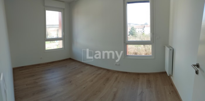 Image 4 sur 11 - Appartement  ·  Location · Nancy (54000) · 4 pièces · 85m²