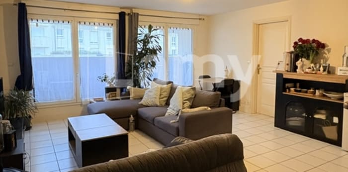 Image 1 sur 10 - Appartement  ·  Location · Margny Les Compiegne (60280) · 2 pièces · 49m²