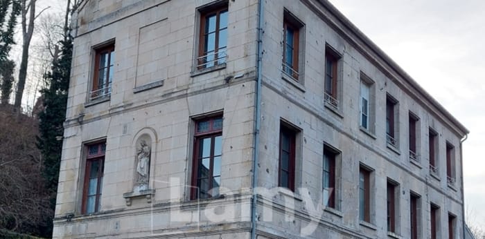 Image 1 sur 9 - Appartement  ·  Location · Pierrefonds (60350) · 27m²