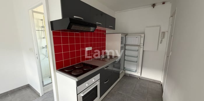 Image 10 sur 13 - Appartement  ·  Location · Montataire (60160) · 1 pièce · 27m²