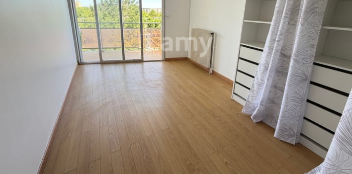 Image 7 sur 13 - Appartement  ·  Location · Montargis (45200) · 2 pièces · 57m²
