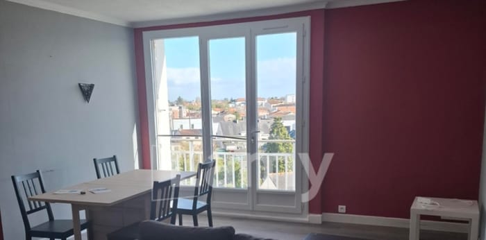 Image 4 sur 12 - Appartement  ·  Location · Reze (44400) · 4 pièces · 73m²