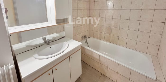 Image 15 sur 25 - Appartement  ·  Location · Aix En Provence (13090) · 4 pièces · 91m²