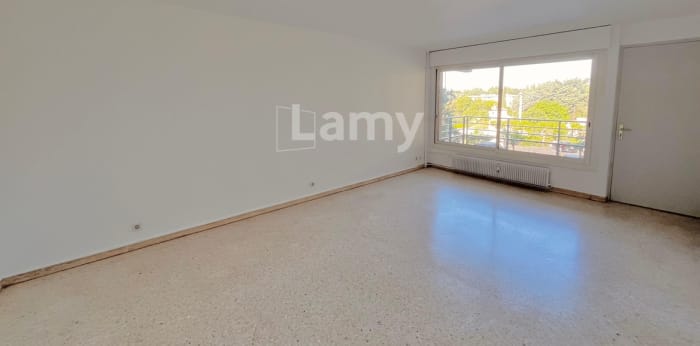 Image 7 sur 25 - Appartement  ·  Location · Aix En Provence (13090) · 4 pièces · 91m²