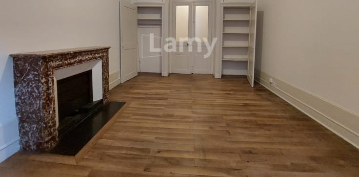 Image 7 sur 12 - Appartement  ·  Location · Grenoble (38000) · 4 pièces · 111m²
