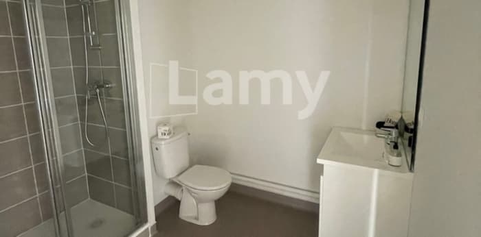 Image 6 sur 8 - Appartement  ·  Location · Erquinghem Lys (59193) · 2 pièces · 45m²