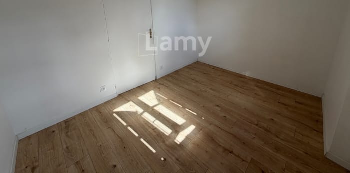 Image 5 sur 8 - Appartement  ·  Location · Gouvieux (60270) · 2 pièces · 29m²