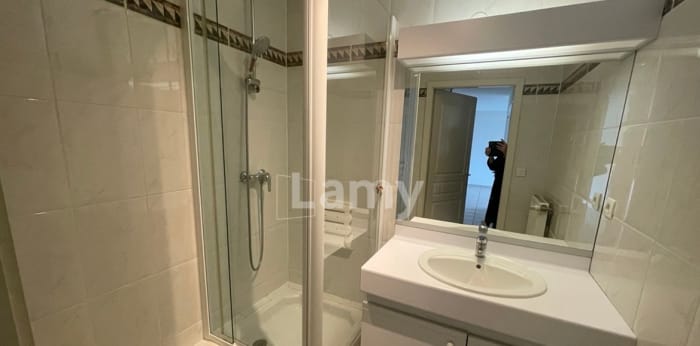 Image 6 sur 8 - Appartement  ·  Location · Mutzig (67190) · 2 pièces · 45m²