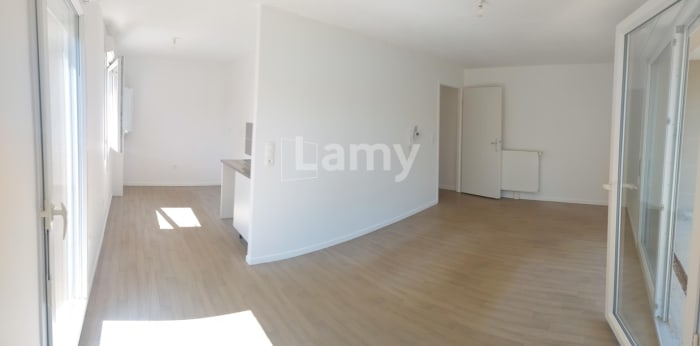 Image 4 sur 8 - Appartement  ·  Location · Tomblaine (54510) · 1 pièce · 33m²