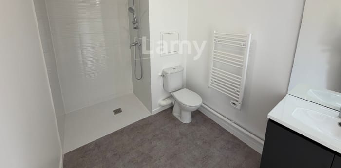 Image 14 sur 17 - Appartement  ·  Location · Creil (60100) · 2 pièces · 39m²
