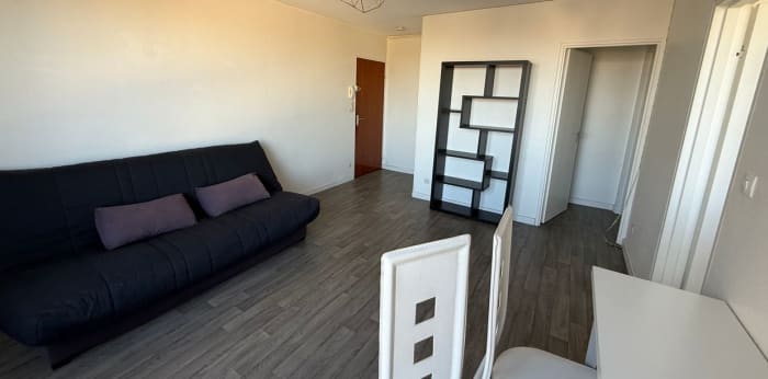 Image 4 sur 6 - Appartement  ·  Location · Chalons En Champagne (51000) · 1 pièce · 29m²