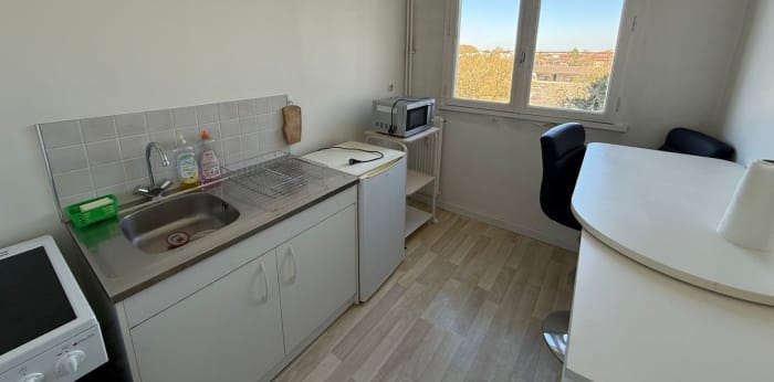 Image 2 sur 6 - Appartement  ·  Location · Chalons En Champagne (51000) · 1 pièce · 29m²
