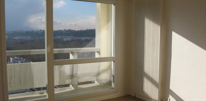 Image 2 sur 24 - Appartement  ·  Location · Villeurbanne (69100) · 2 pièces · 52m²