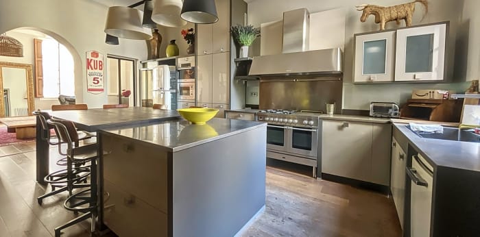 Image 4 sur 23 - Appartement  ·  Location · Aix En Provence (13100) · 4 pièces · 114m²