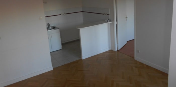 Image 1 sur 9 - Appartement  ·  Location · Sens (89100) · 2 pièces · 41m²