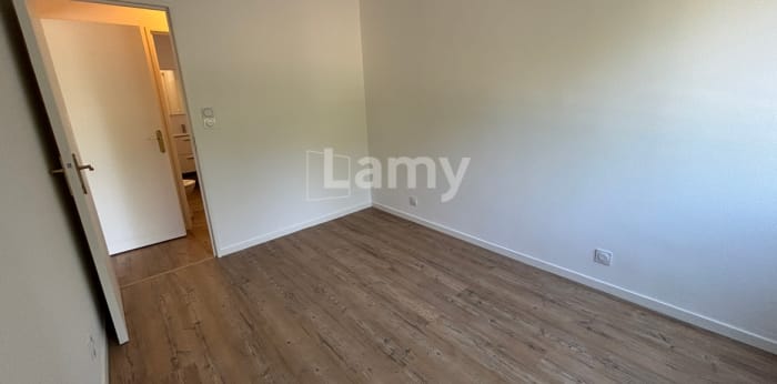 Image 10 sur 14 - Appartement  ·  Location · Quetigny (21800) · 2 pièces · 47m²