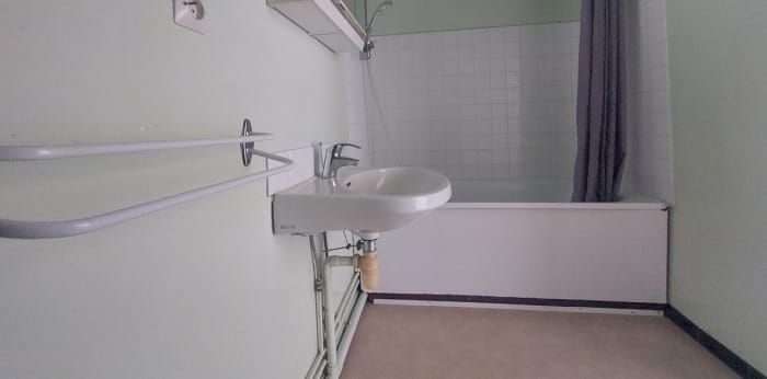 Image 8 sur 10 - Appartement  ·  Location · Limoges (87100) · 1 pièce · 33m²