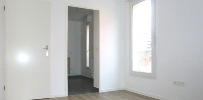 Image 12 sur 16 - Appartement  ·  Location · Cergy (95800) · 2 pièces · 41m²