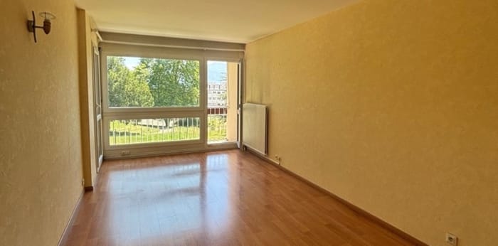 Image 4 sur 11 - Appartement  ·  Location · Voiron (38500) · 3 pièces · 65m²