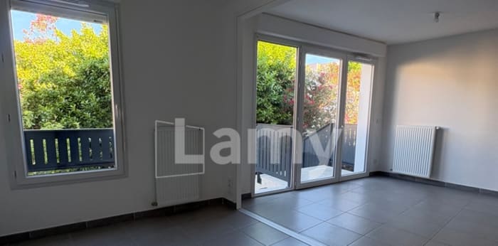Image 8 sur 15 - Appartement  ·  Location · Orange (84100) · 4 pièces · 70m²