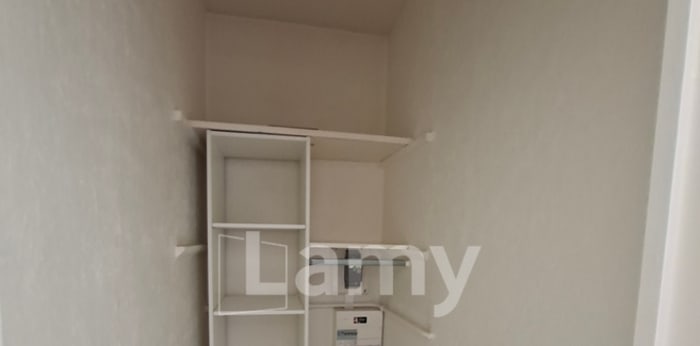 Image 7 sur 8 - Appartement  ·  Location · Clermont Ferrand (63000) · 1 pièce · 27m²