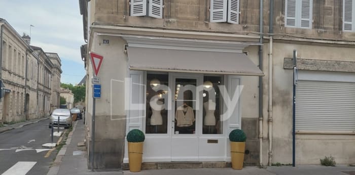 Image 1 sur 3 - Bureaux  ·  Location · Libourne (33500) · 2 pièces · 60m²