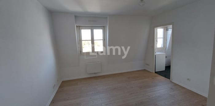 Image 8 sur 10 - Appartement  ·  Location · Valenciennes (59300) · 4 pièces · 120m²