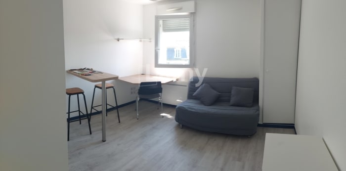Image 5 sur 6 - Appartement  ·  Location · Nancy (54000) · 1 pièce · 19m²