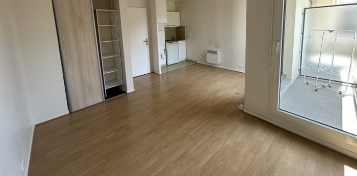 Image 1 sur 6 - Appartement  ·  Location · Montmorency (95160) · 24m²