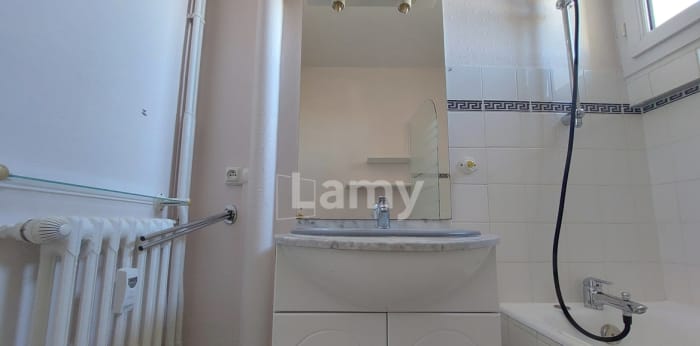 Image 10 sur 11 - Appartement  ·  Location · Limoges (87000) · 3 pièces · 59m²