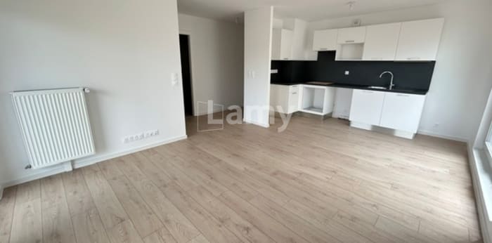 Image 2 sur 8 - Appartement  ·  Location · Mulhouse (68200) · 3 pièces · 64m²