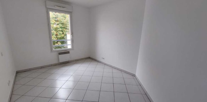Image 22 sur 30 - Appartement  ·  Location · Castelginest (31780) · 3 pièces · 66m²