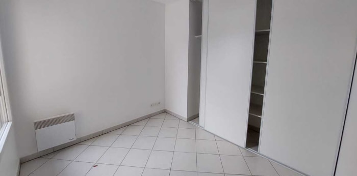 Image 23 sur 30 - Appartement  ·  Location · Castelginest (31780) · 3 pièces · 66m²