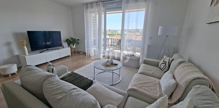 Image 5 sur 10 - Appartement  ·  Location · Clermont Ferrand (63000) · 4 pièces · 83m²