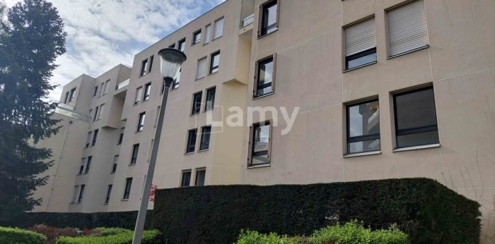 Image 1 sur 6 - Appartement  ·  Location · Le Chesnay Rocquencourt (78150) · 4 pièces · 91m²