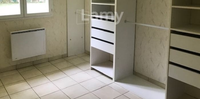 Image 5 sur 9 - Maison/villa  ·  Location · Couzeix (87270) · 5 pièces · 98m²