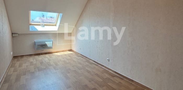 Image 7 sur 10 - Appartement  ·  Location · Voiron (38500) · 3 pièces · 72m²